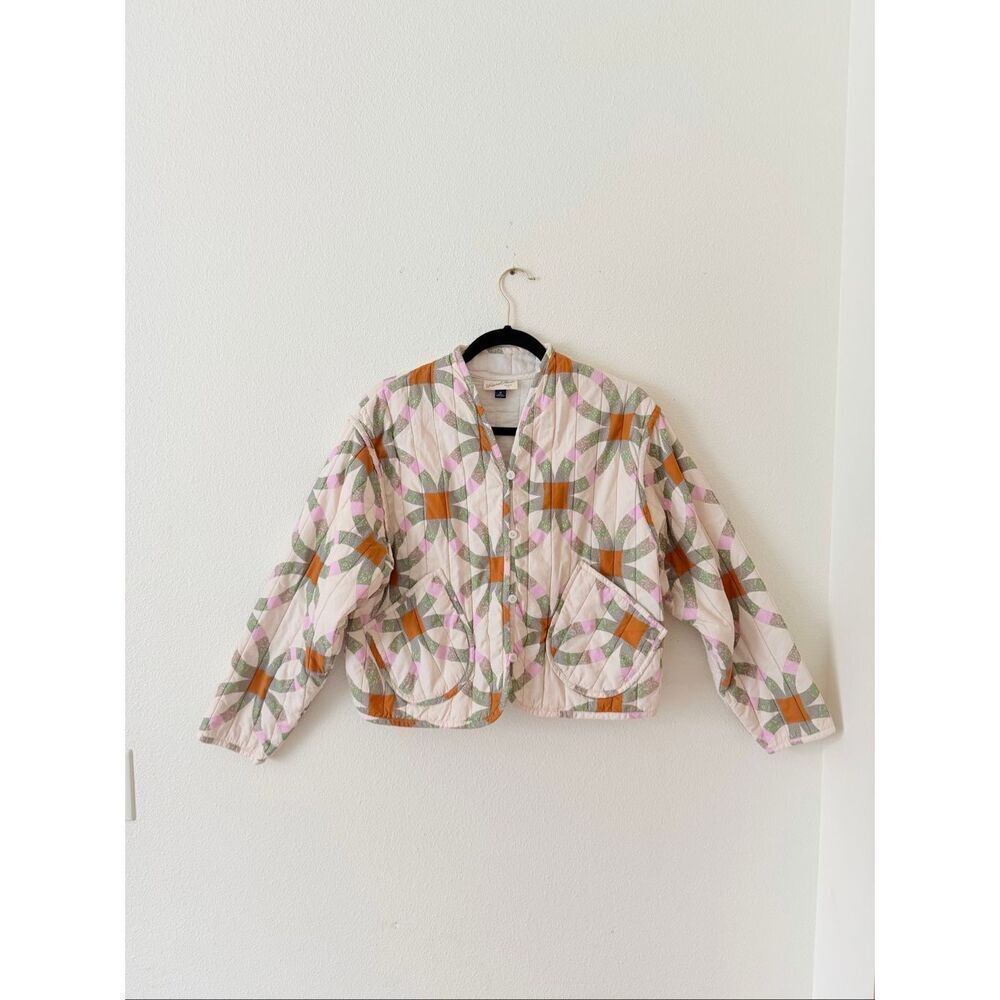 Universal Thread Quilted Puffer Jacket Womens M Boxy Crop Retro Geometric
